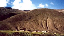 Ship Chok, village in a side valley