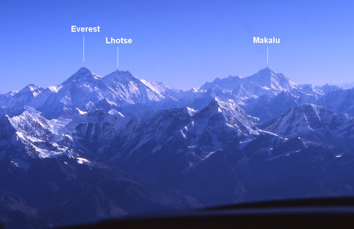 http://www.myhimalayas.com/kangchenjunga_olungchungkola/image/everest_solokhumbu_fromair.jpg