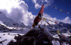 tiptala_la_view_to_tibet.jpg (125643 Byte)