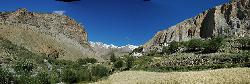 Panorama. Nothing indicates the bad weather of the last two days; no clouds and no snow; just fertile valleys with excellent views.