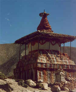 Chorten near Geling