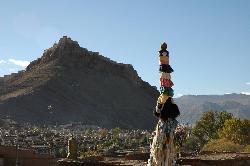 View from Gyantse Kumbum over the old and traditional village with the fortress on the hill watching over us.