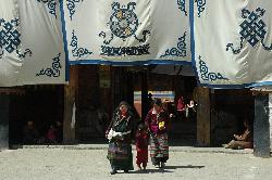 Pilgrims coming out of main hall.